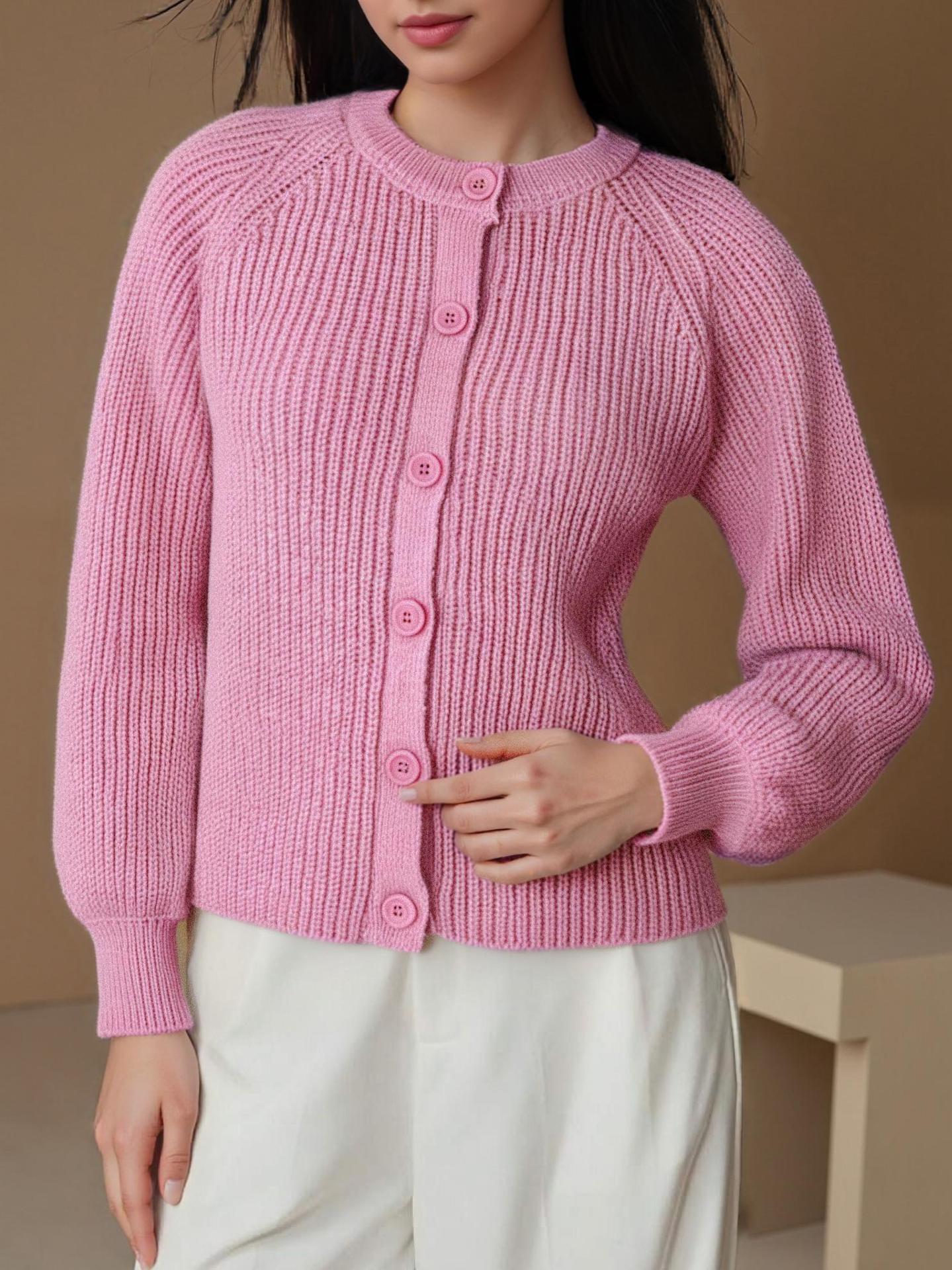 Damen Strickjacke mit feinem Rippenmuster und geschützten Knöpfen WW