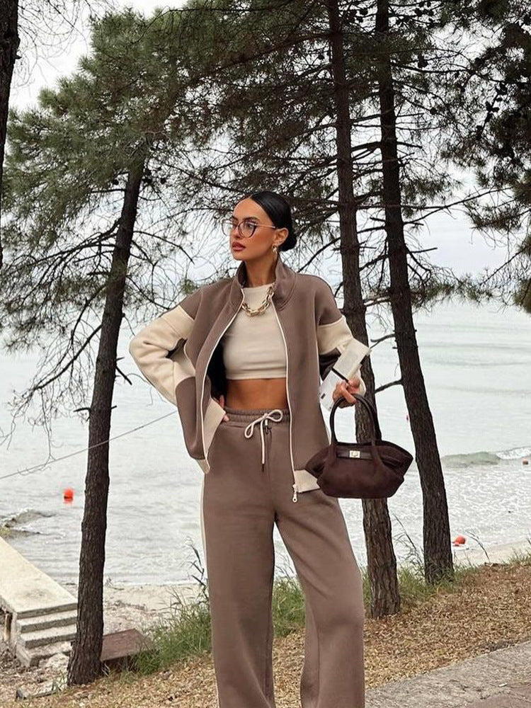 Damen sportlicher Jogginganzug mit modischem Schnitt und elastischen Bündchen WW