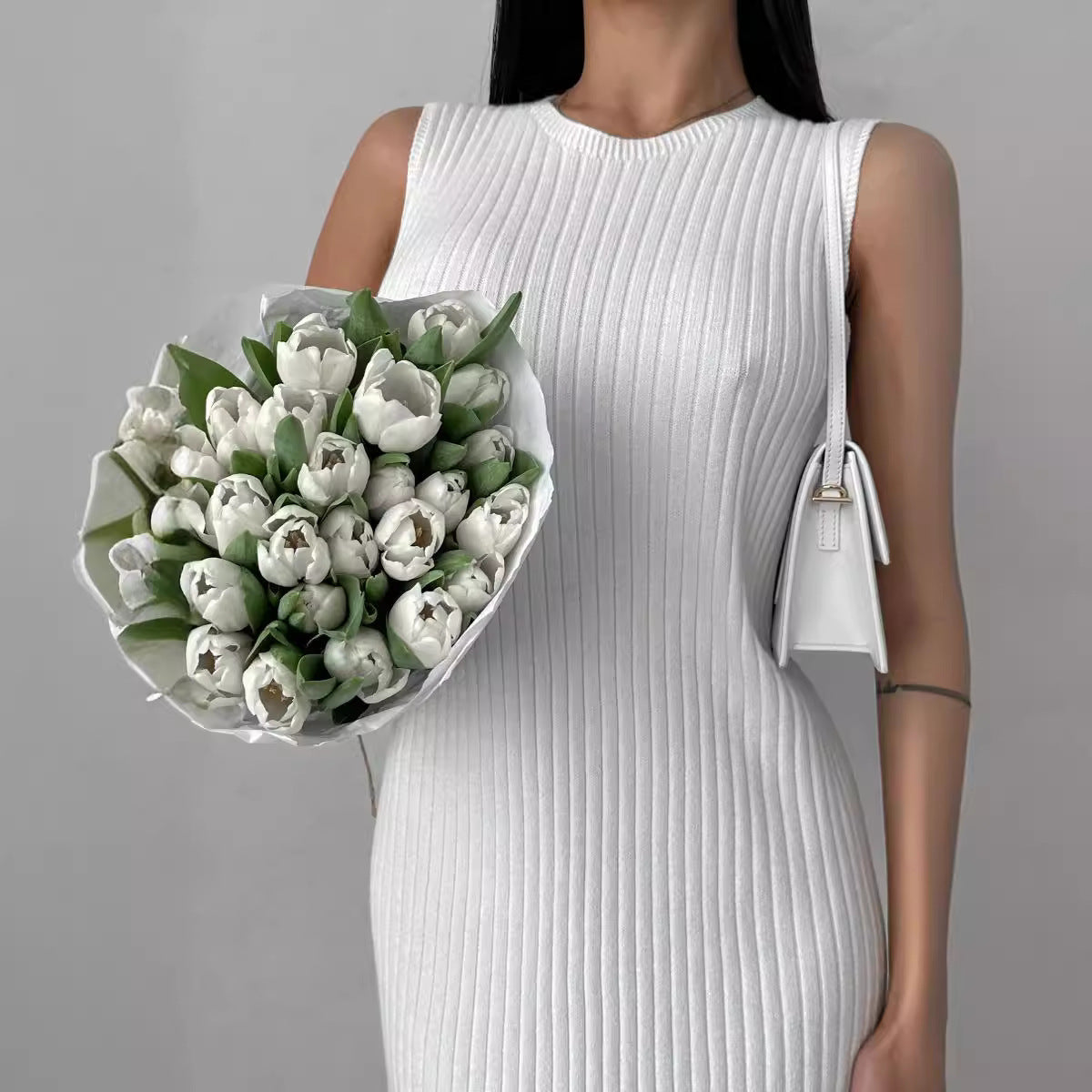 Damen Strickkleid mit modernem Rippenmuster WW