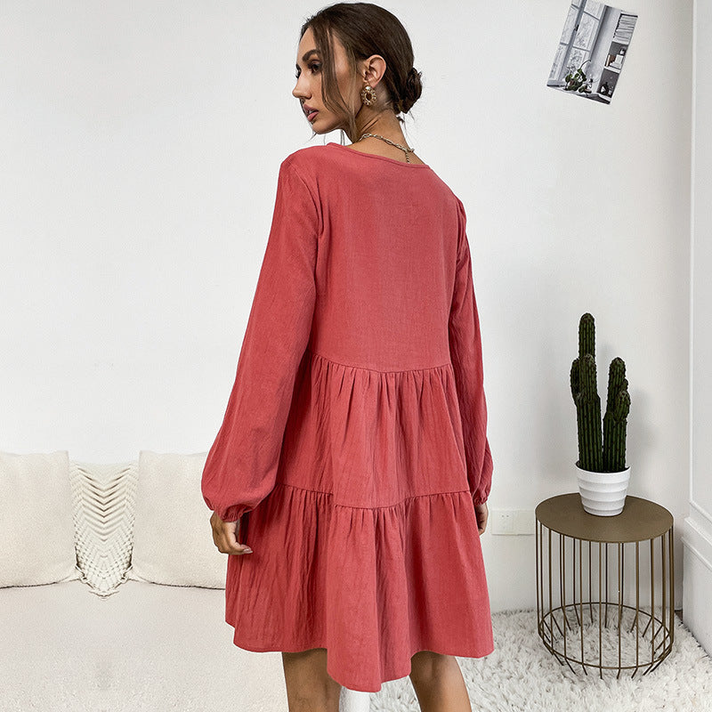 Damen Freizeitkleid mit Knopfdetails und voluminösem Rock WW