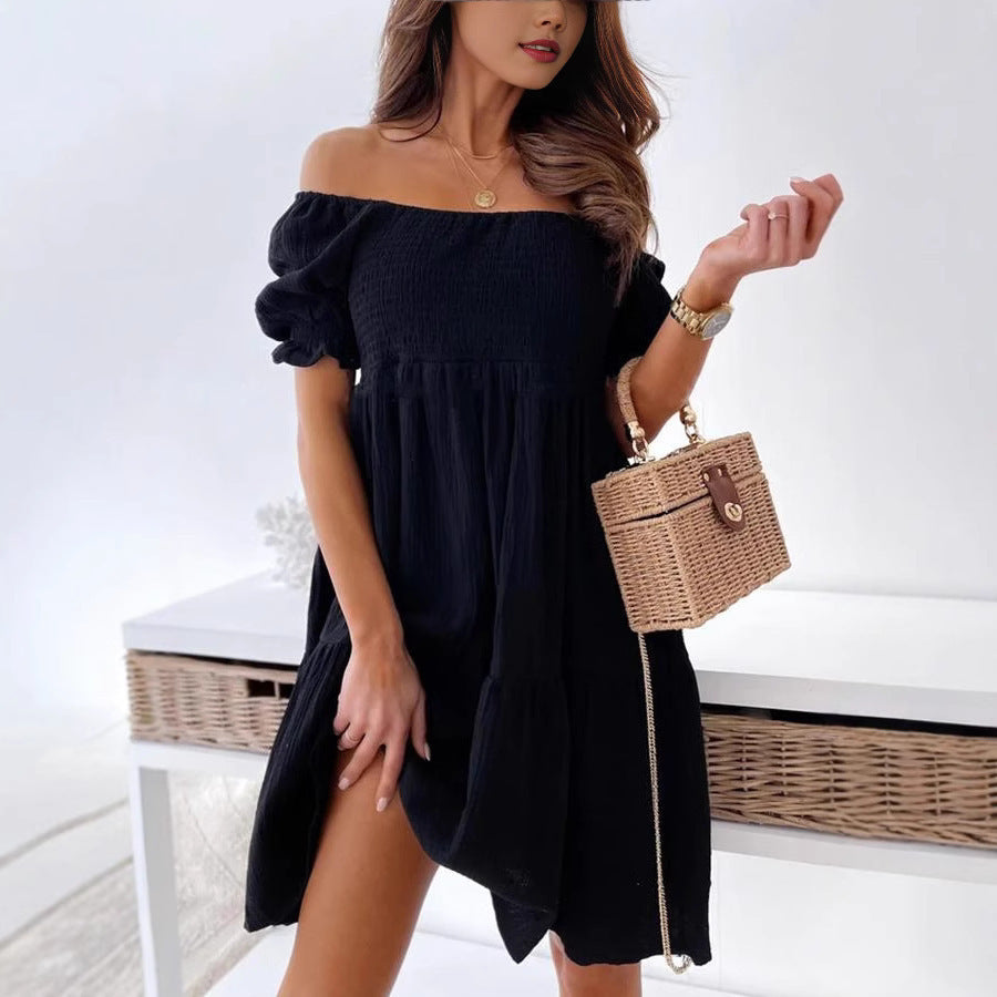 Damen luftiges Minikleid mit schulterfreiem Design und Rüschendetails WW