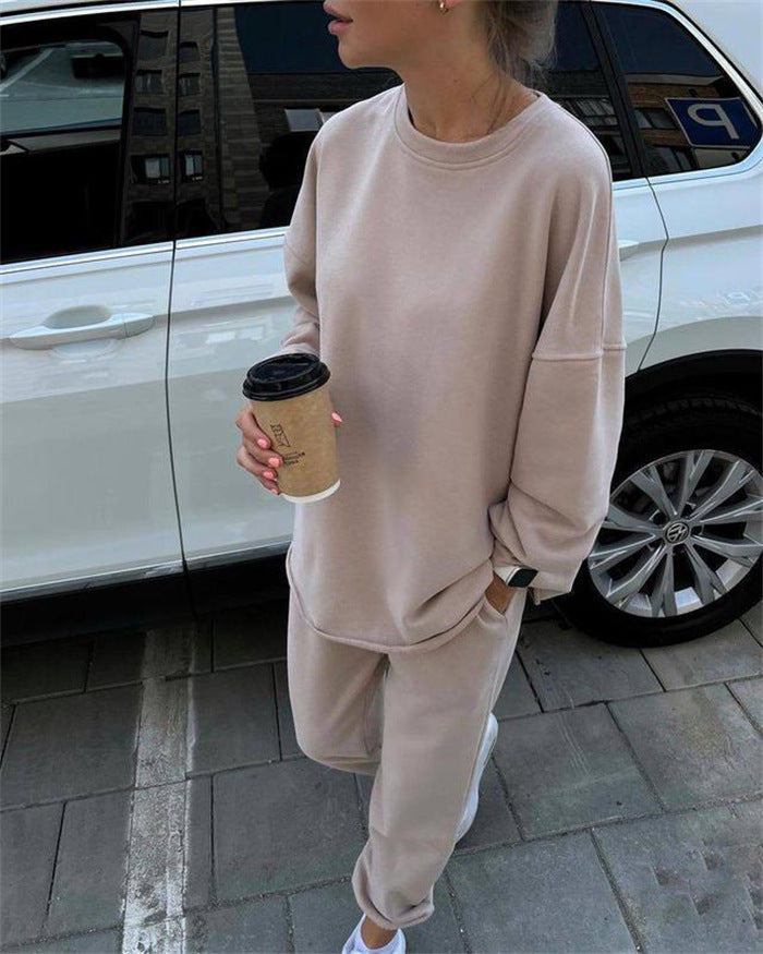 Damen lässiger Sportanzug mit oversized Oberteil und bequemer Hose WW