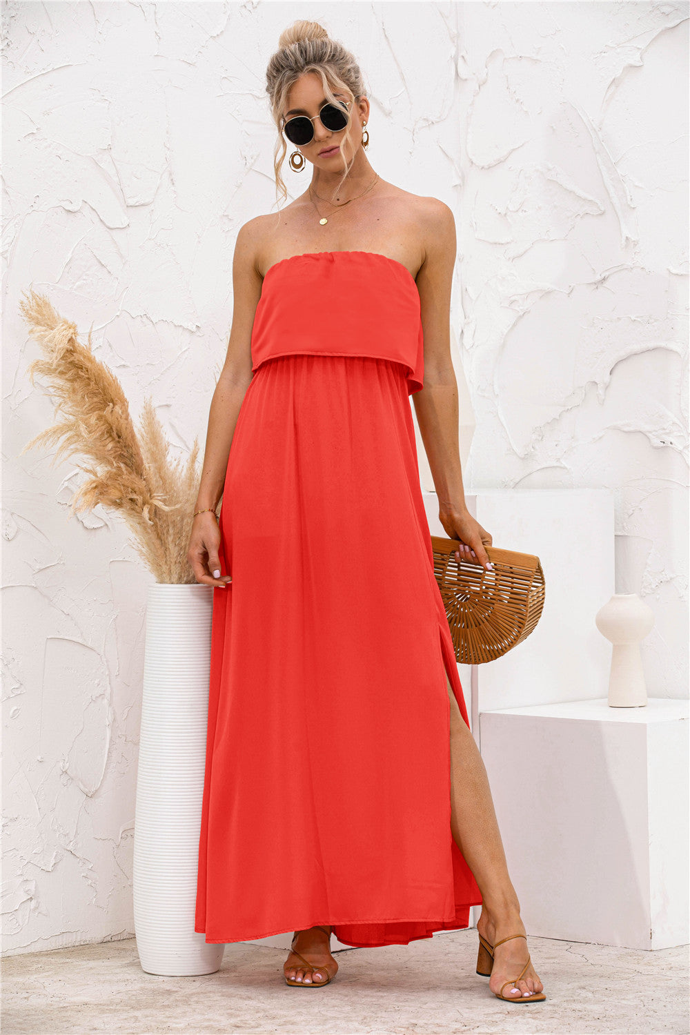 Damen Maxikleid mit schulterfreiem Design und seitlichem Schlitz WW