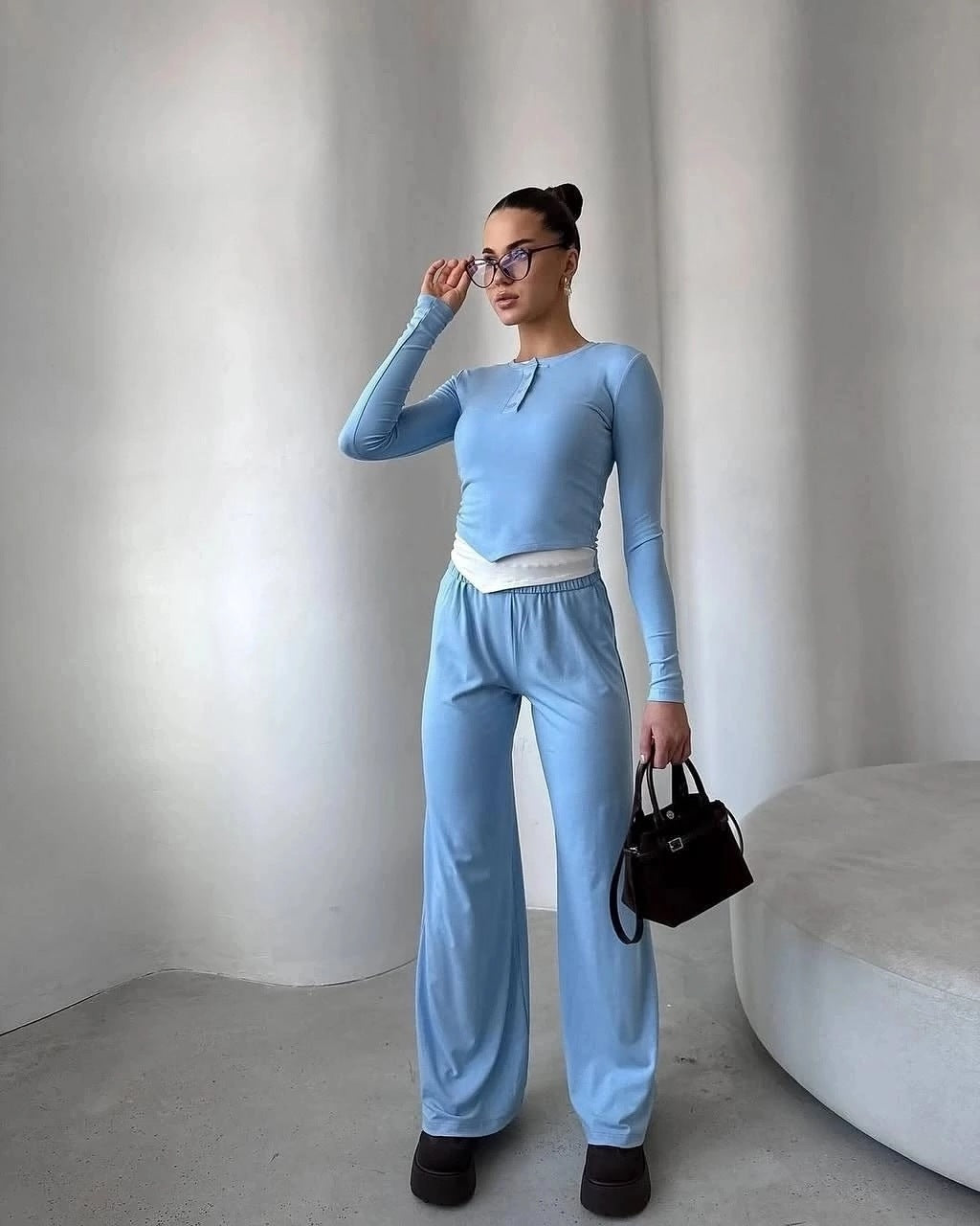 Damen gemütliches Freizeit-Set mit sportlichem Design WW