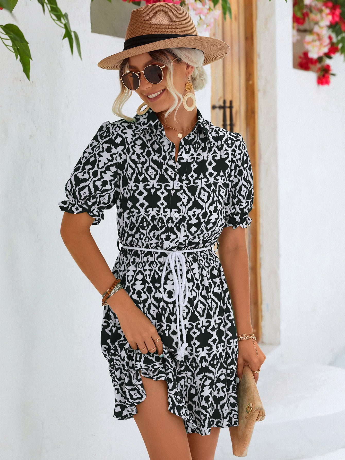 Damen Sommerliches Hemdblusenkleid mit Bindegürtel und Rüschensaum WW