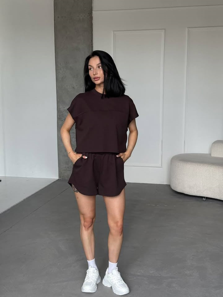 Damen Sportliches Kurzarm-Oberteil und Shorts-Set WW