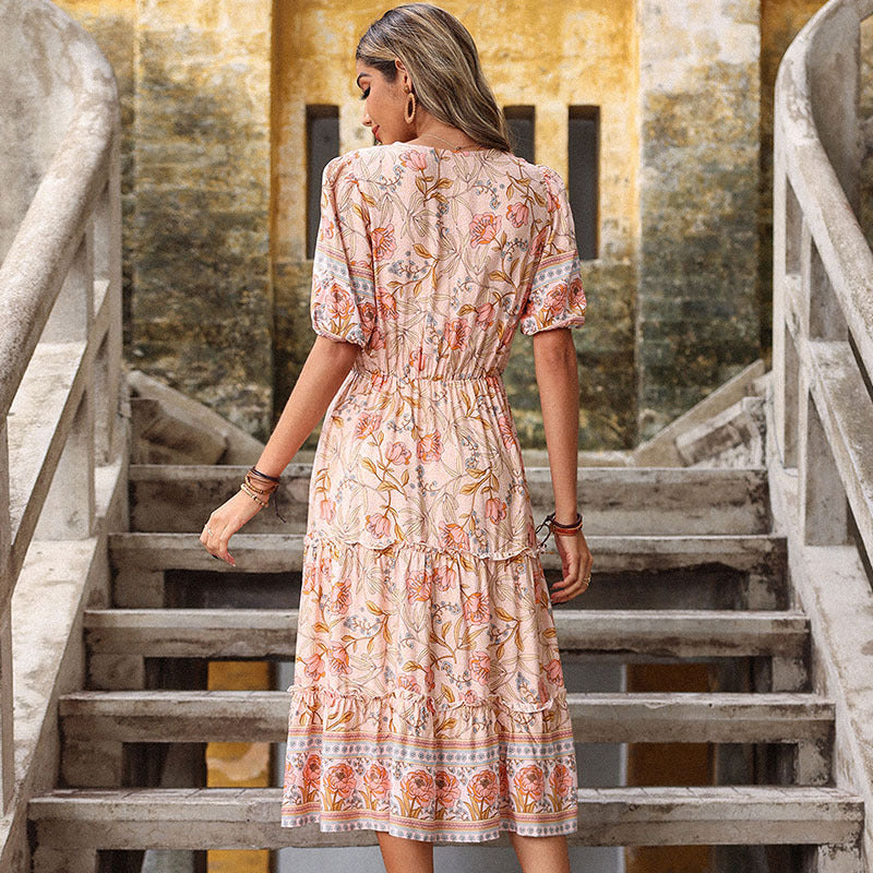 Damen luftiges Maxikleid mit Rüschen und floralen Details WW
