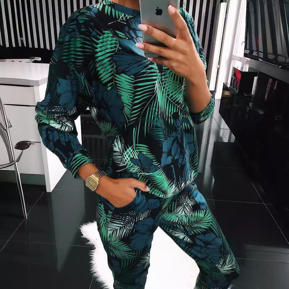 Damen Freizeitanzug mit floralem Print und praktischen Taschen WW