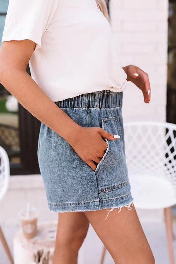Damen Design-Denim-Shorts mit elastischem Bund und praktischen Taschen WW