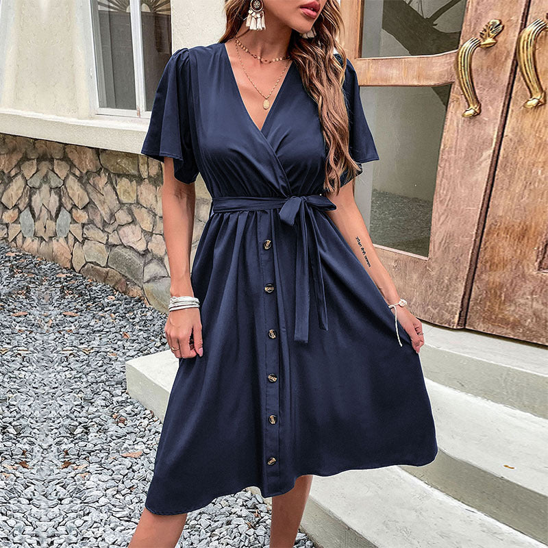 Damen Midi-Kleid mit eleganter Wickeloptik und praktischen Knopfdetails WW