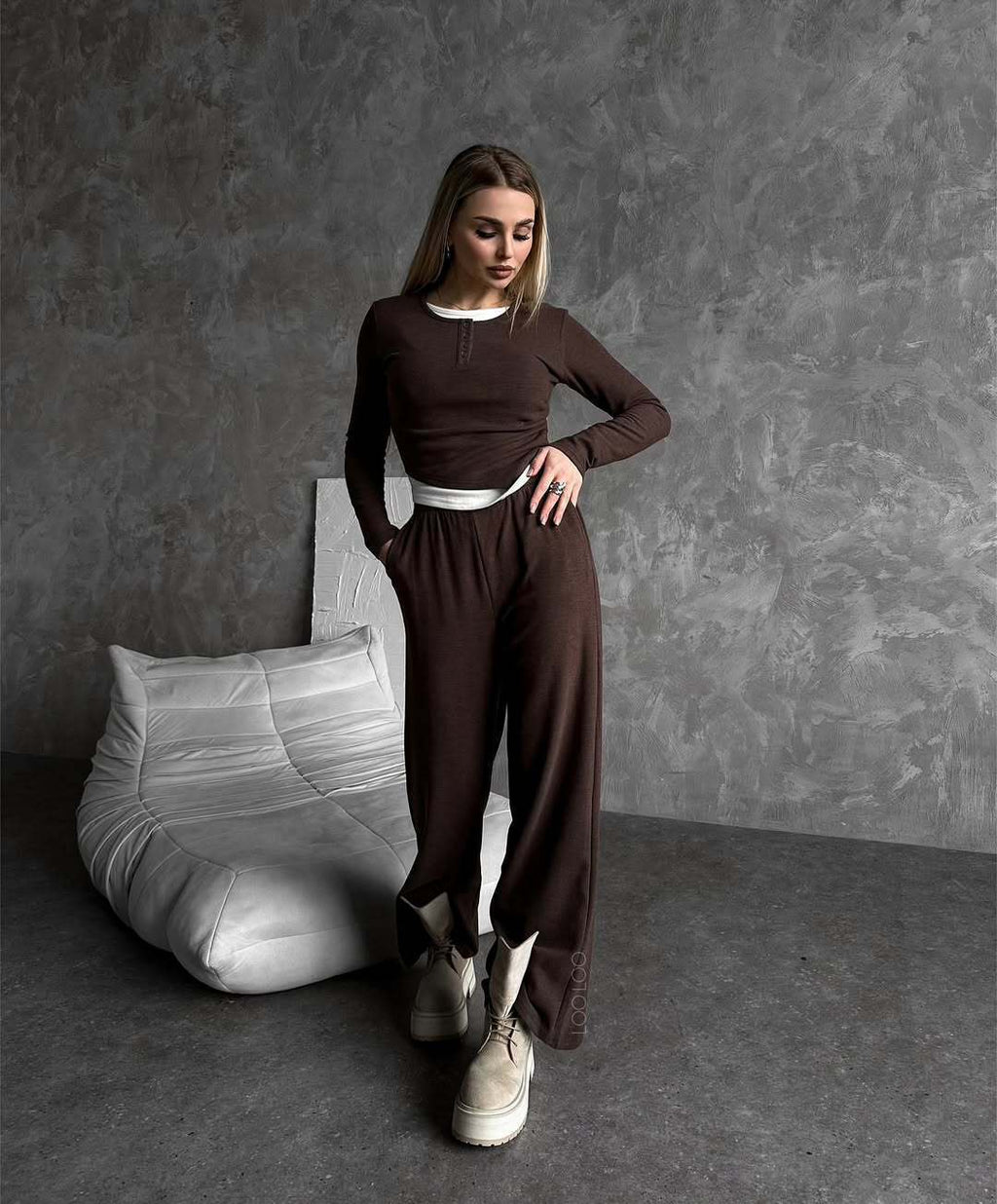 Damen gemütliches Freizeit-Set mit sportlichem Design WW