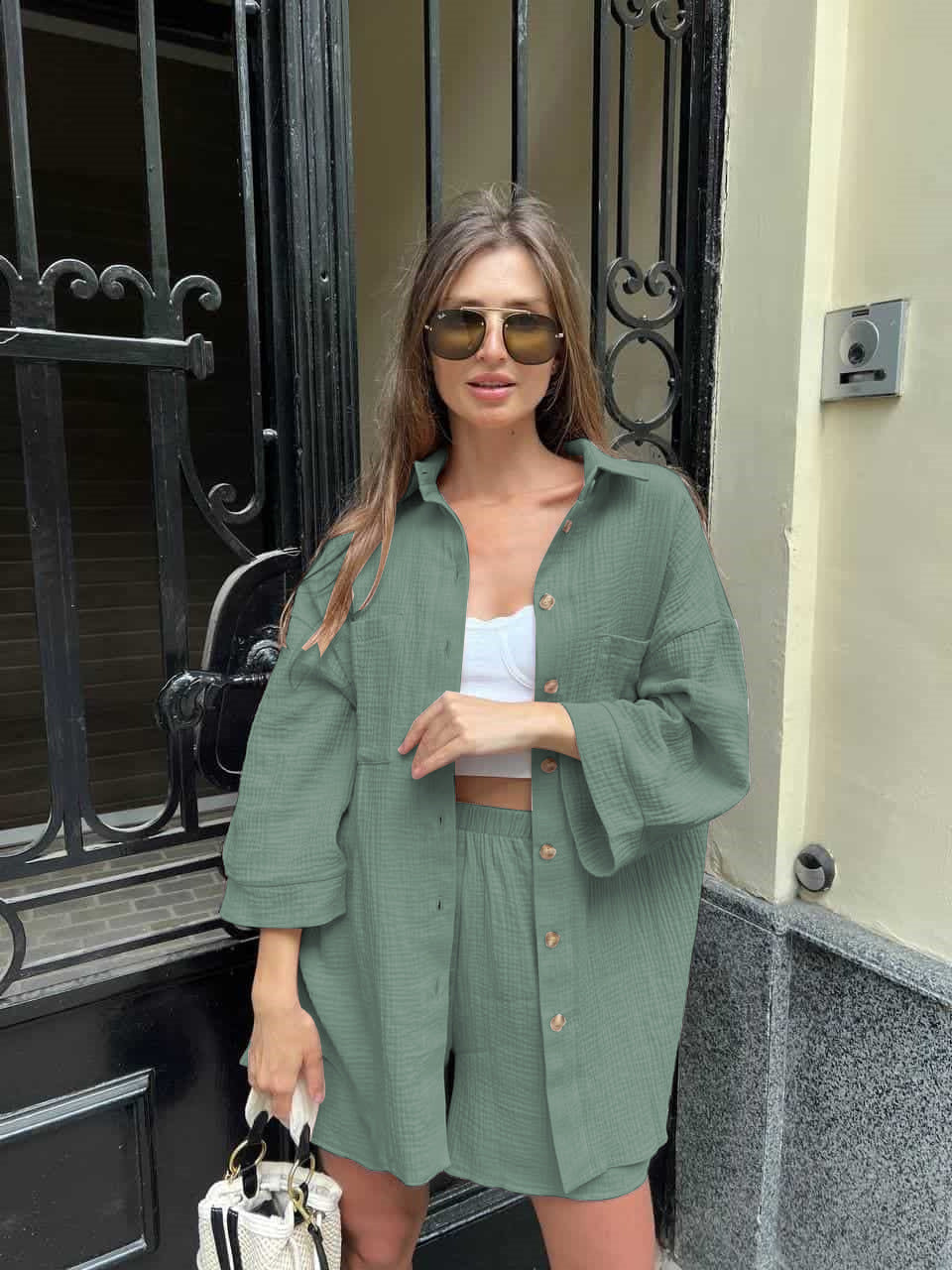 Damen Lässiges Kurzarm Set aus Hemd und Shorts mit Knopfleiste WW
