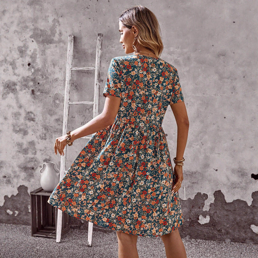 Damen Blühendes Sommerkleid mit V-Ausschnitt und lockerer Passform WW