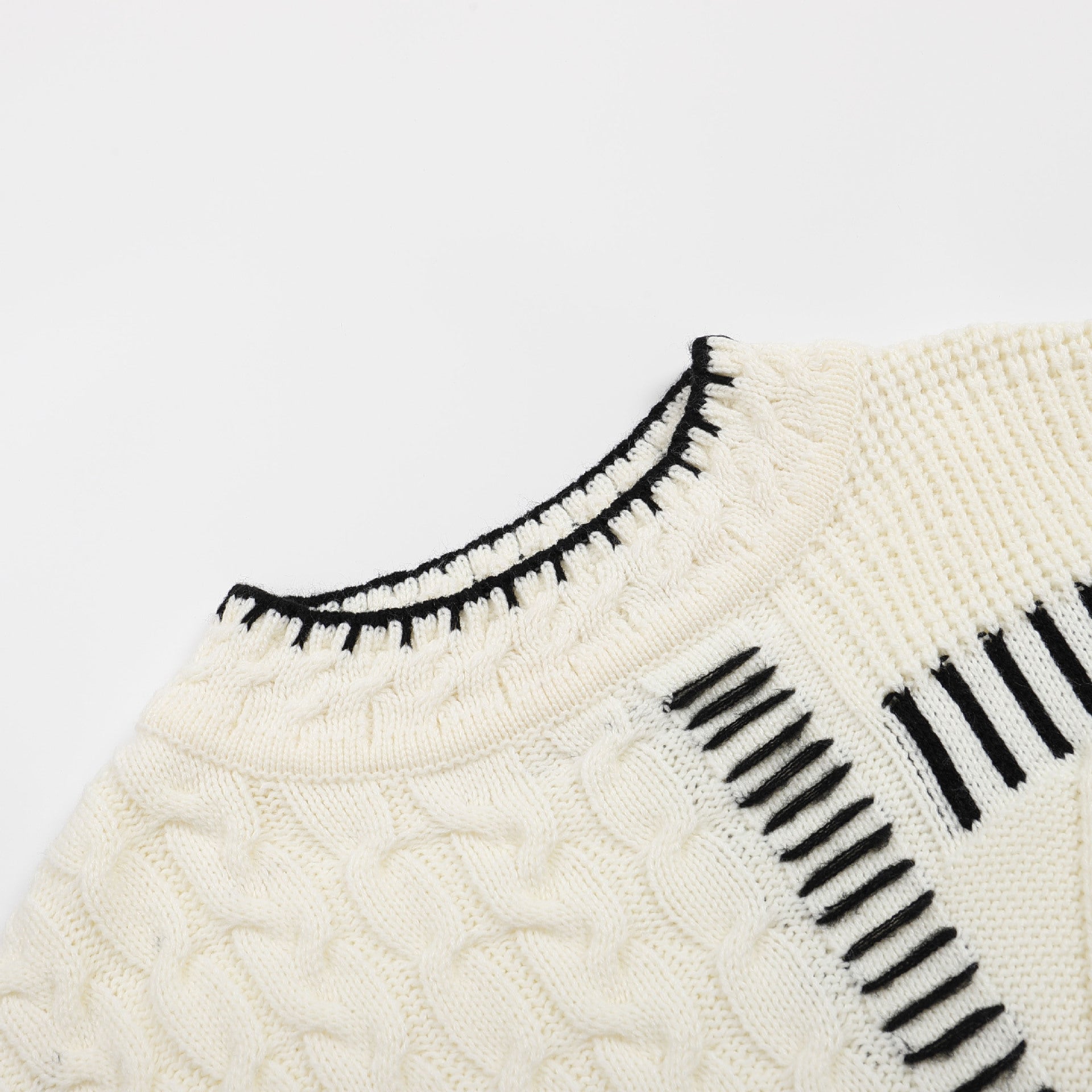 Damen modischer Pullover mit strukturiertem Design und Kontrastnähten WW