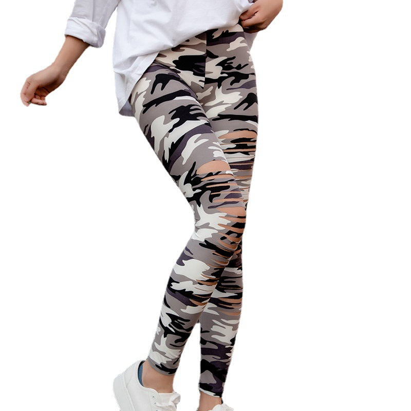 Damen Sport-Leggings mit Camouflage-Muster und Schnitt-Details WW