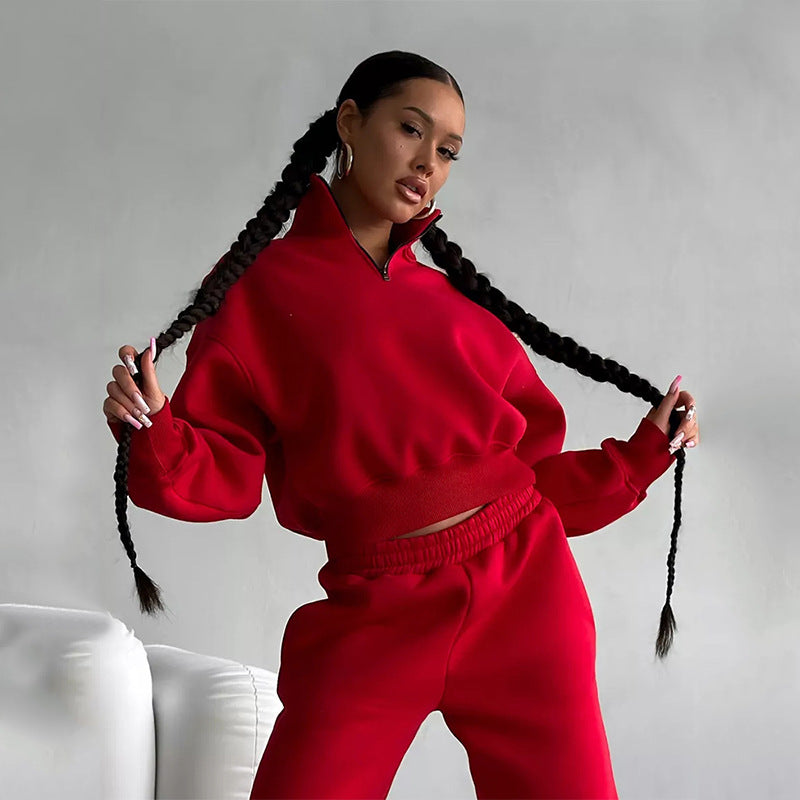 Damen sportliches Sweatshirt mit hohem Kragen und bequemer Hose WW