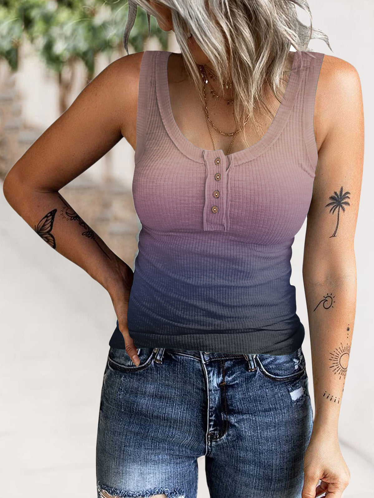 Damen Sportliches Tanktop mit modernem Knopfdetail WW