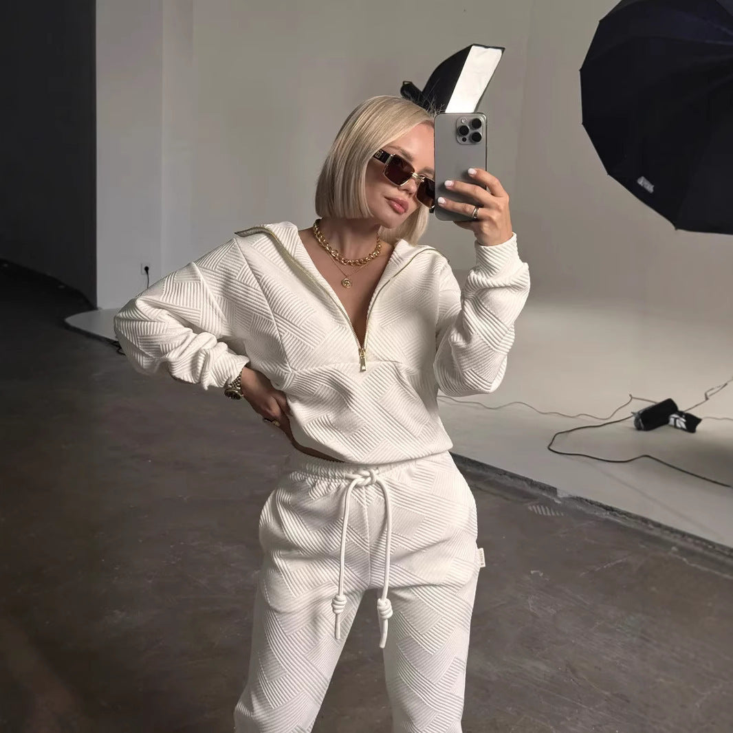 Damen sportliches Loungewear-Set mit modernem Reißverschluss und gestreiftem Design WW