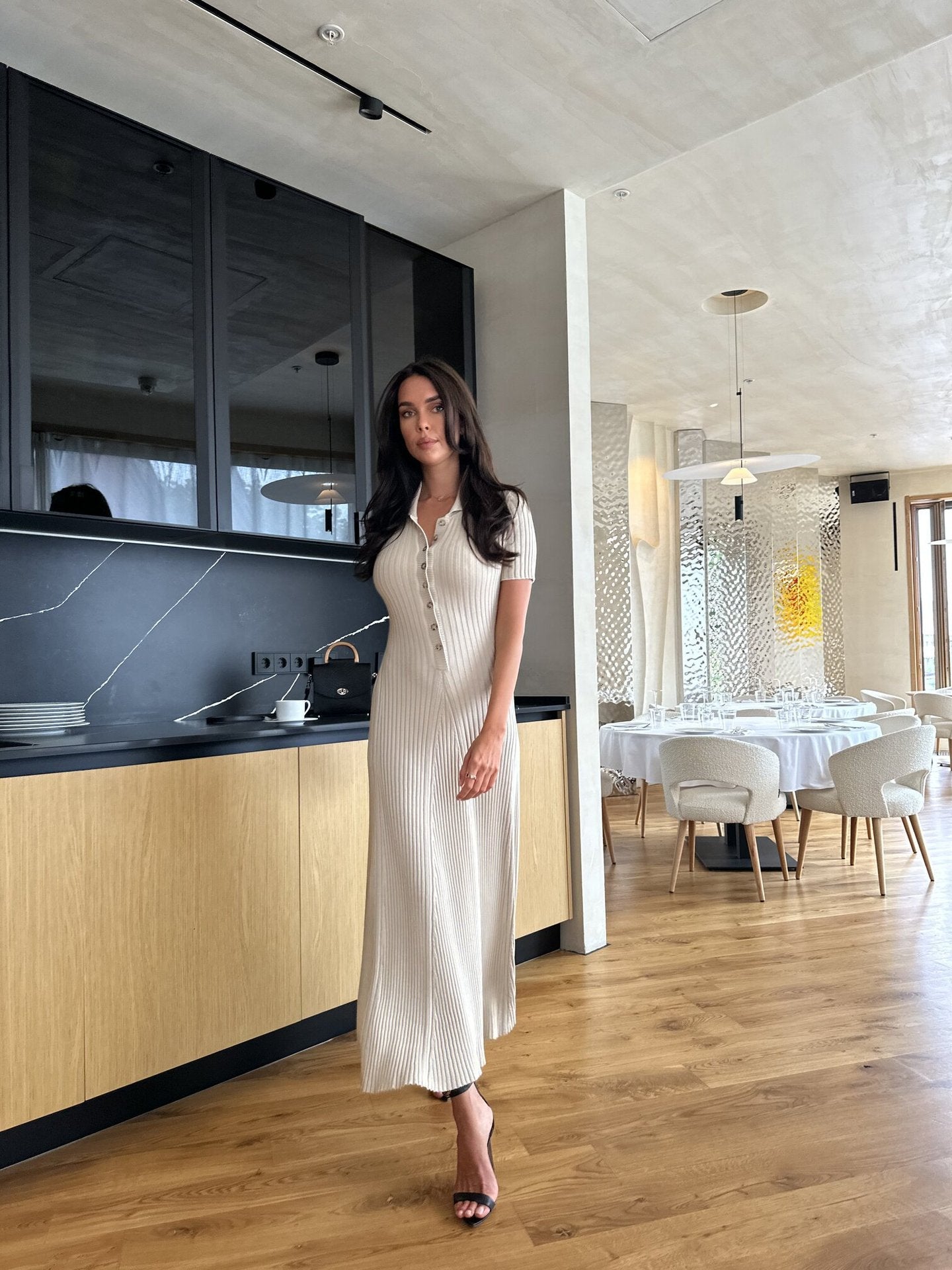 Damen Midi-Kleid mit feiner Rippstruktur WW