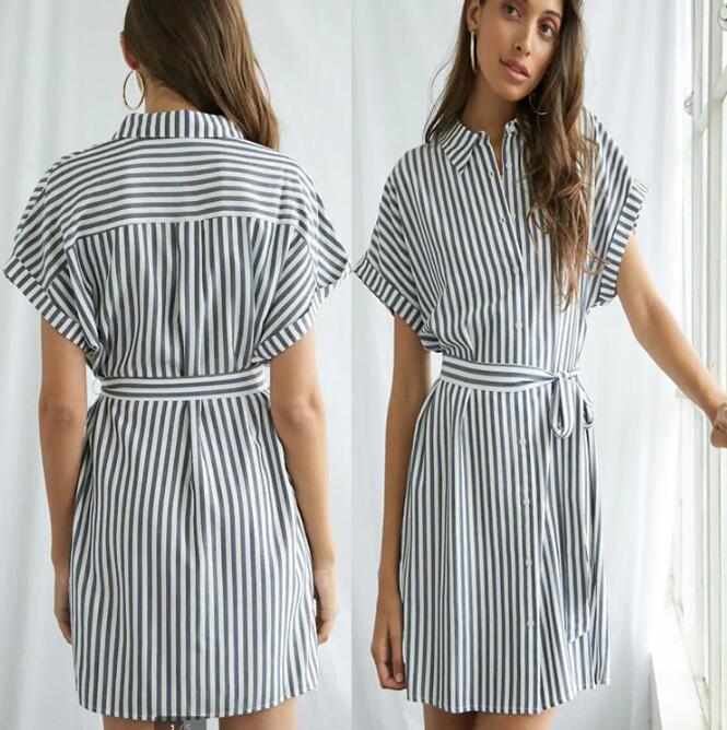 Damen Hemdblusenkleid mit Taillengürtel und modischem Streifendesign WW