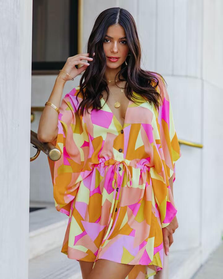 Damen angehendes Strandkleid mit eleganter Taillenbindung und einzigartigem Muster WW