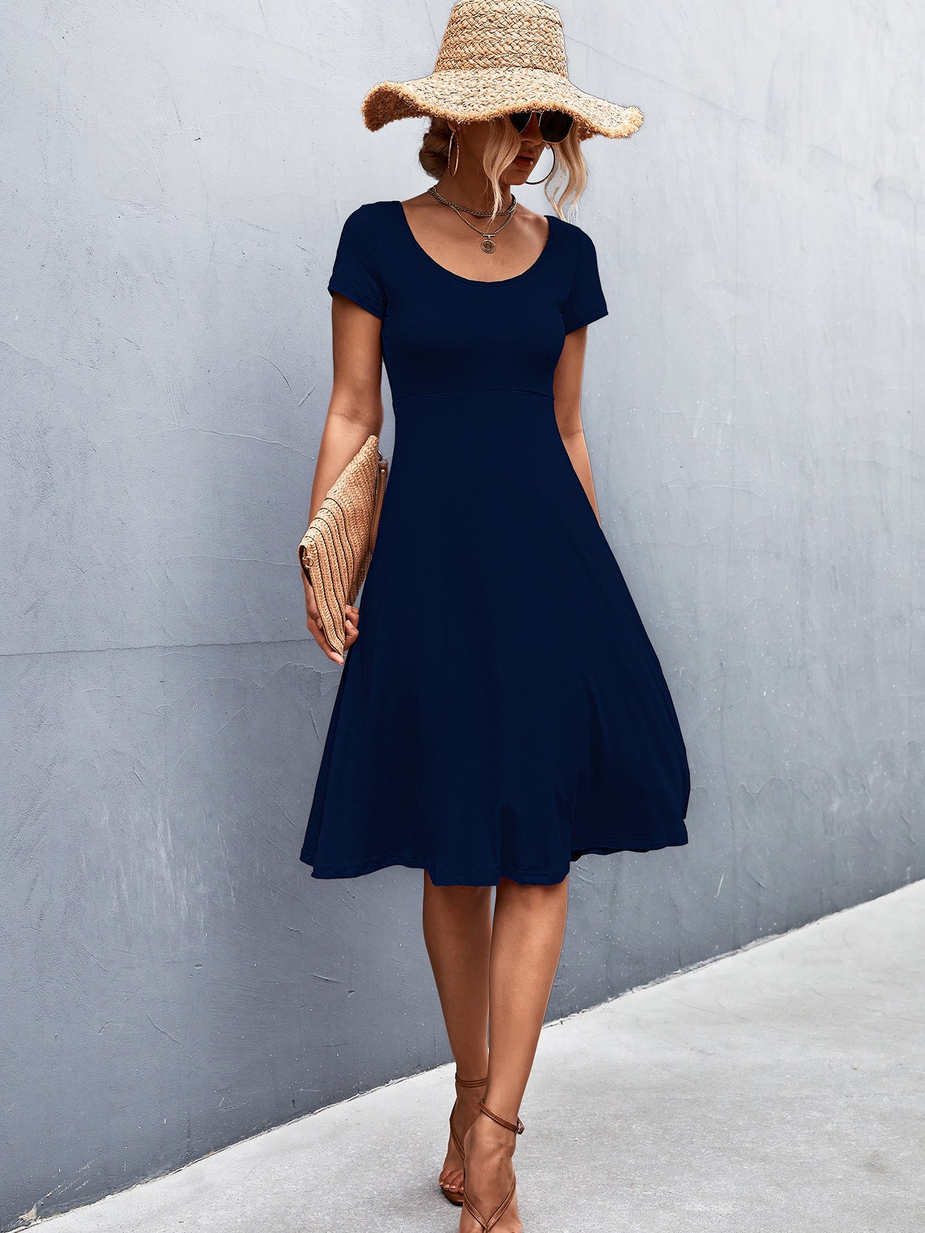Damen A-Linien Kleid mit kurzen Ärmeln und rundem Ausschnitt WW