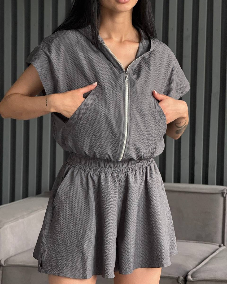 Damen sportliches kurzärmeliges Set mit leichtem Reißverschluss und elastischem Bund WW
