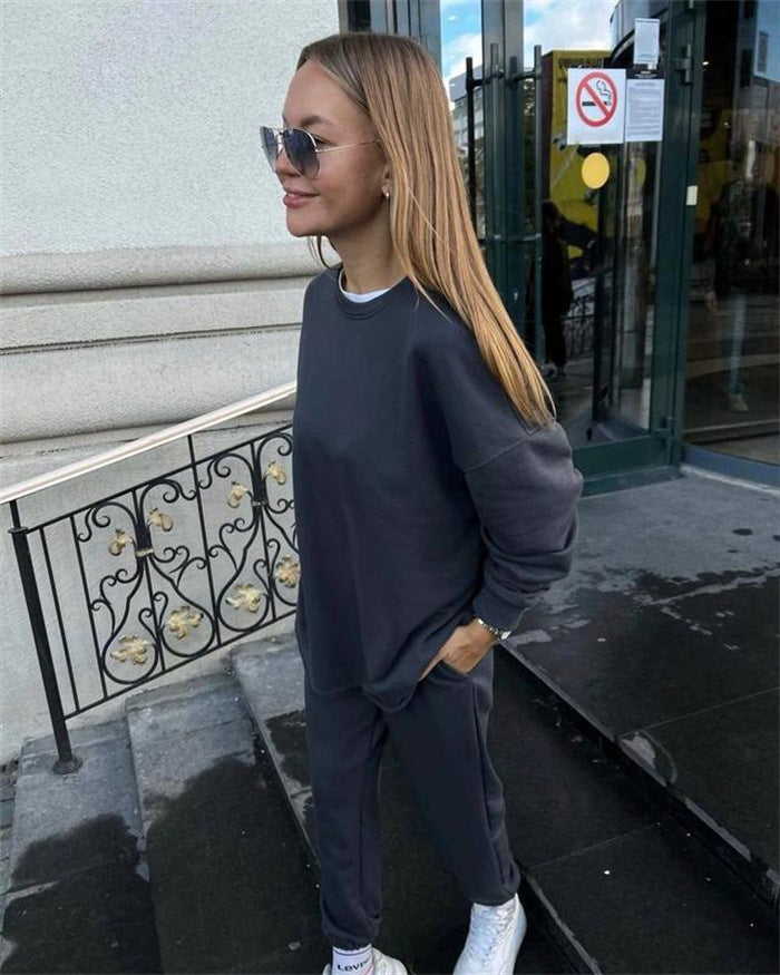 Damen lässiger Sportanzug mit oversized Oberteil und bequemer Hose WW