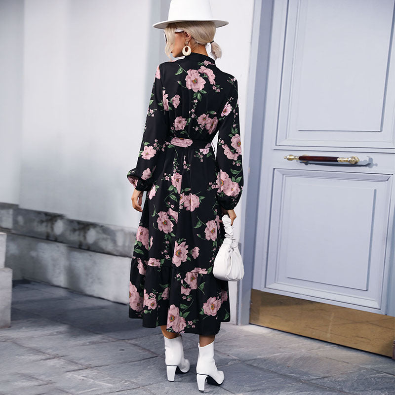 Damen Maxikleid mit floralem Muster und eleganter Rüsche WW