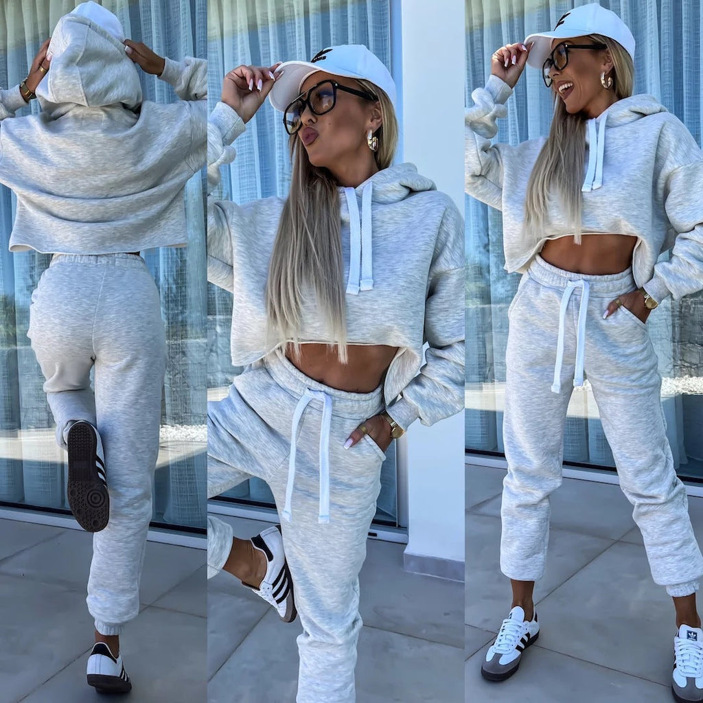 Damen modernes Hoodie-Jogginganzug-Set mit elastischem Bund und Kontrastdetails WW