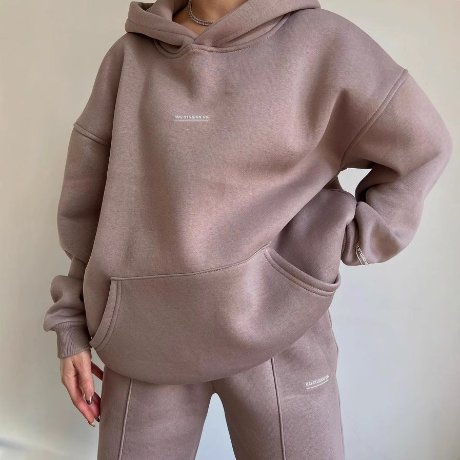Damen Oversized Sweatshirt und passende Jogginghose Set WW