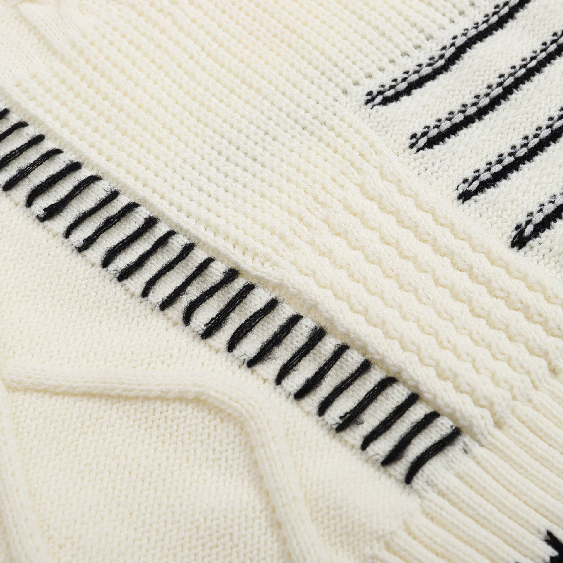 Damen modischer Pullover mit strukturiertem Design und Kontrastnähten WW