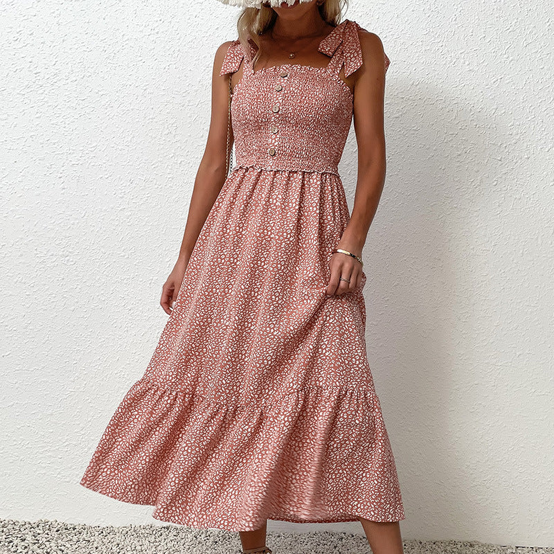 Damen Maxikleid mit Trägern und Knopfdetails WW
