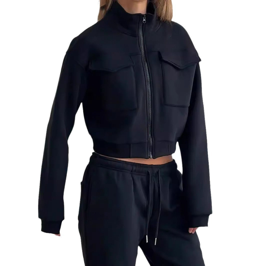 Damen moderner Zip-Hoodie und weite Sporthose WW