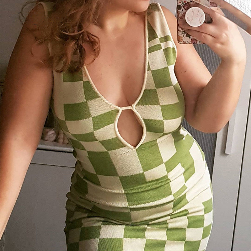 Damen Bodycon-Kleid mit auffälligem Schachmuster und tiefem V-Ausschnitt WW