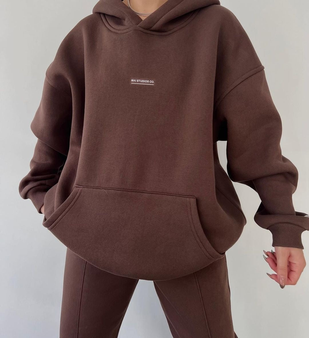 Damen Oversized Sweatshirt und passende Jogginghose Set WW