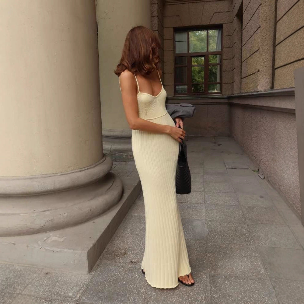 Damen Maxikleid mit feiner Rippenstruktur und elegantem Trägerdesign WW