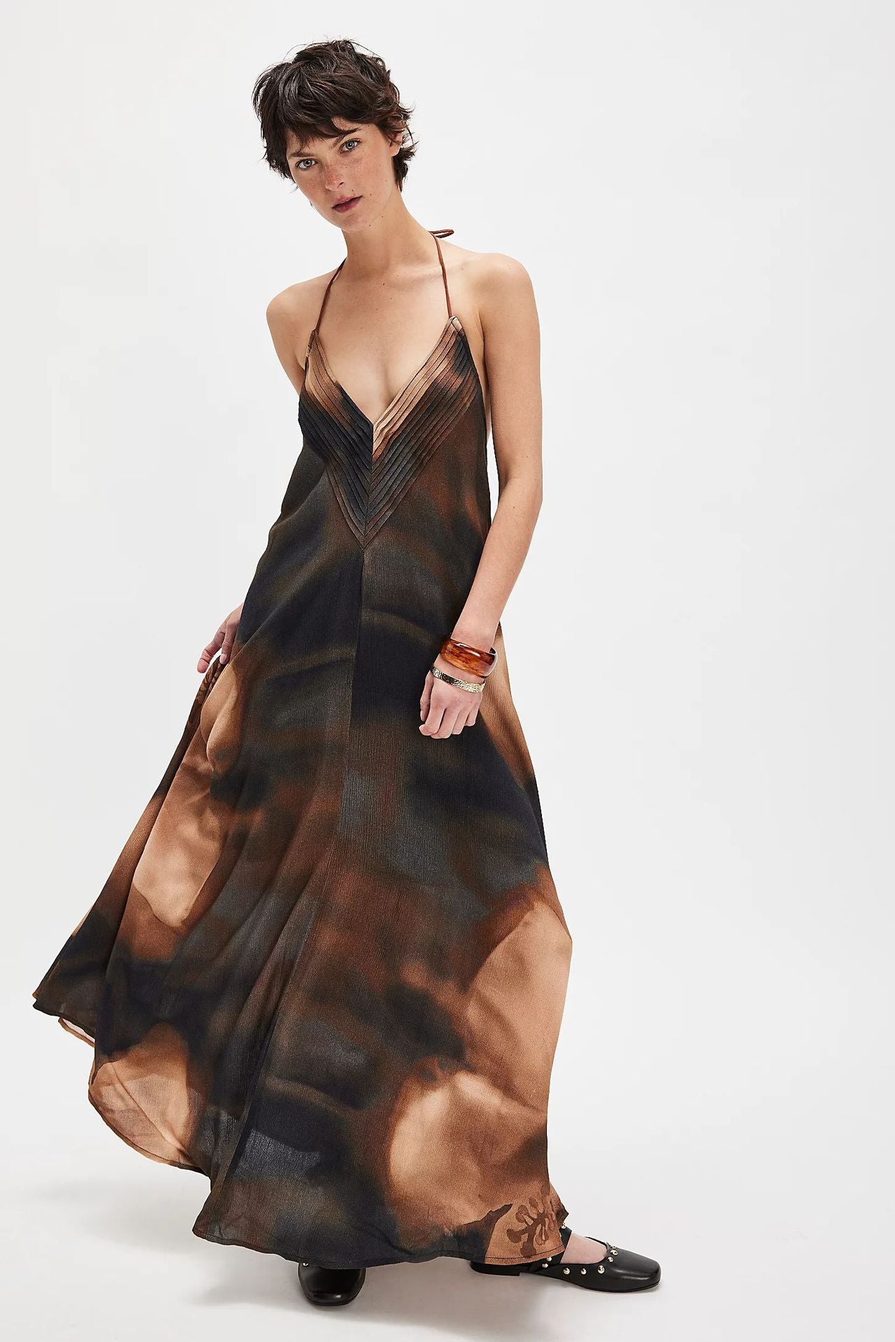 Damen Maxikleid mit tiefem V-Ausschnitt und verspielten Trägern WW