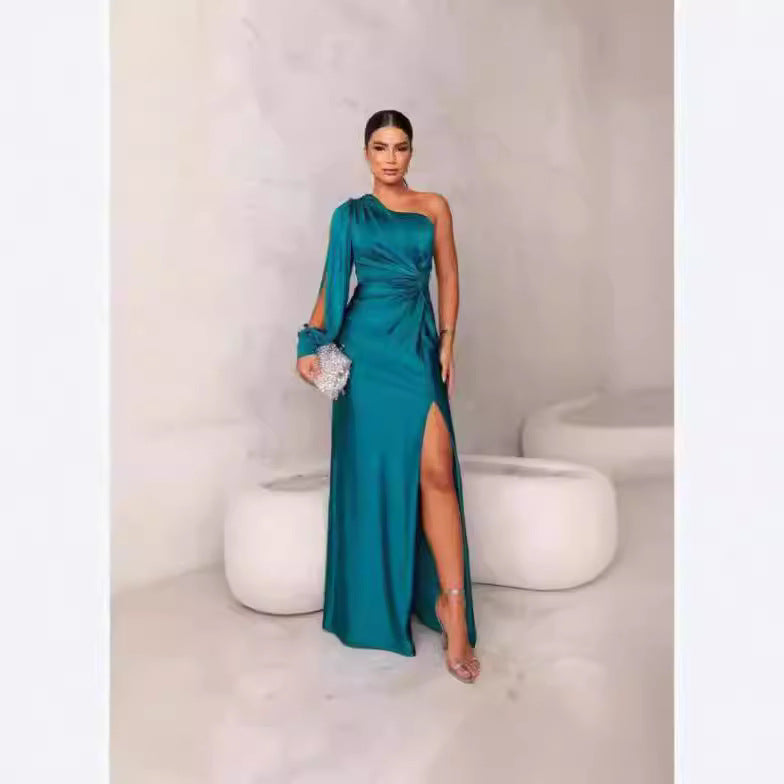 Damen Abendkleid mit asymmetrischem Ausschnitt und eleganter Faltenlegung WW