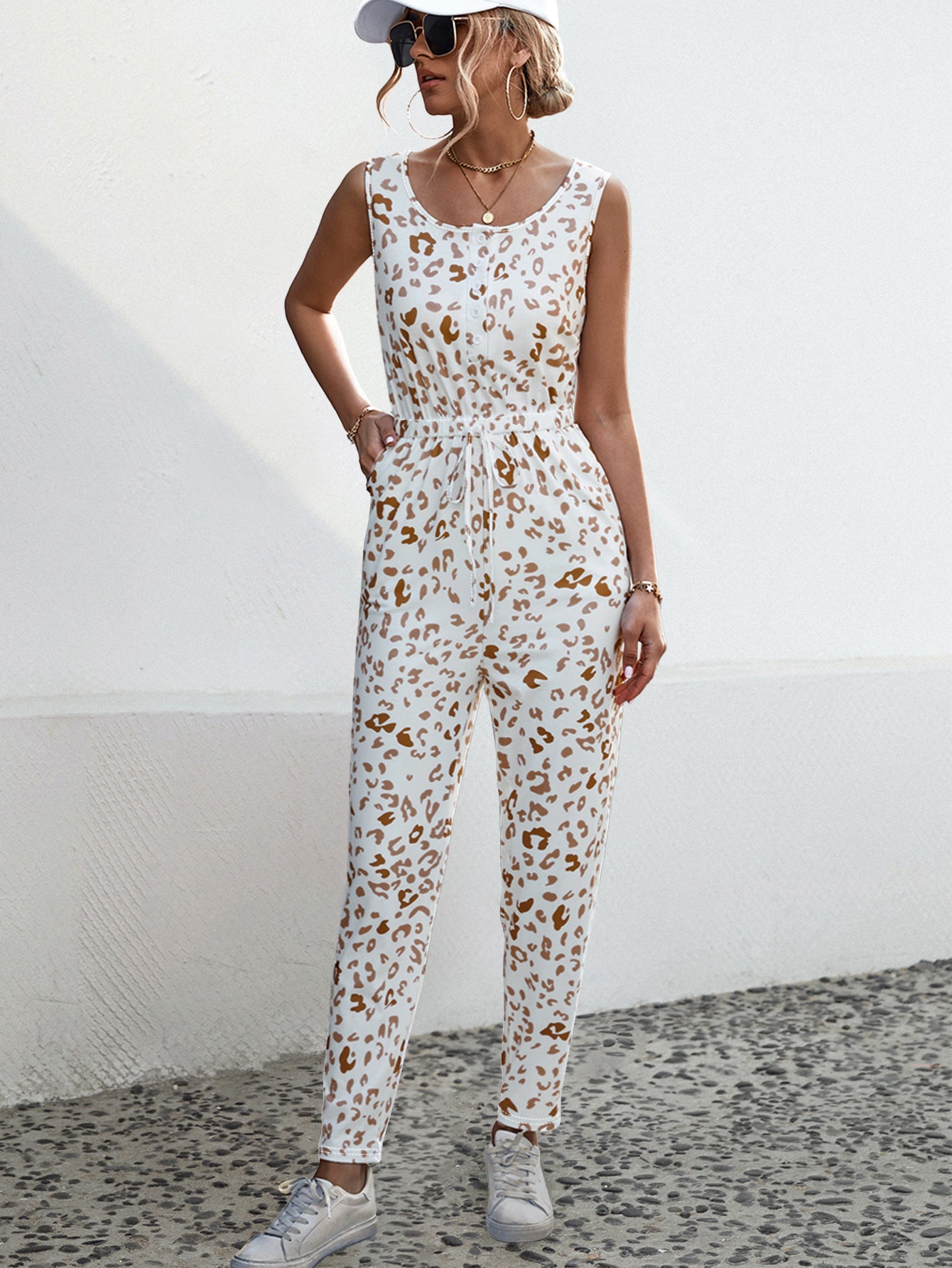 Damen modischer Overall im stylishen Leopardenlook mit flexiblem Bund WW