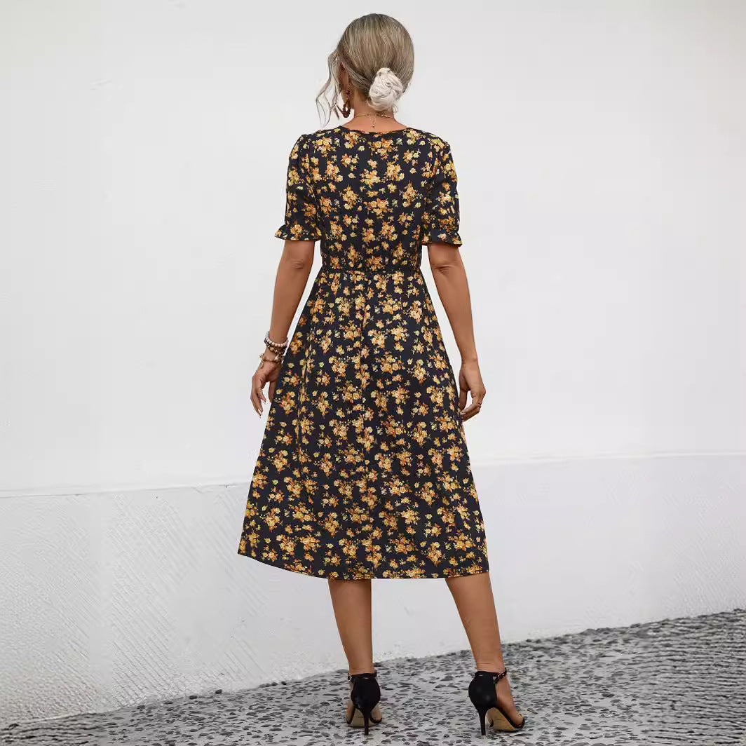 Damen Maxikleid mit verspieltem floralem Design und praktischen Bindebändern WW