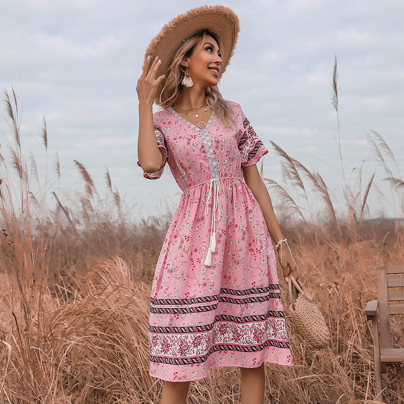 Damen Maxikleid mit Taillenzug und verspieltem Volantsaum WW