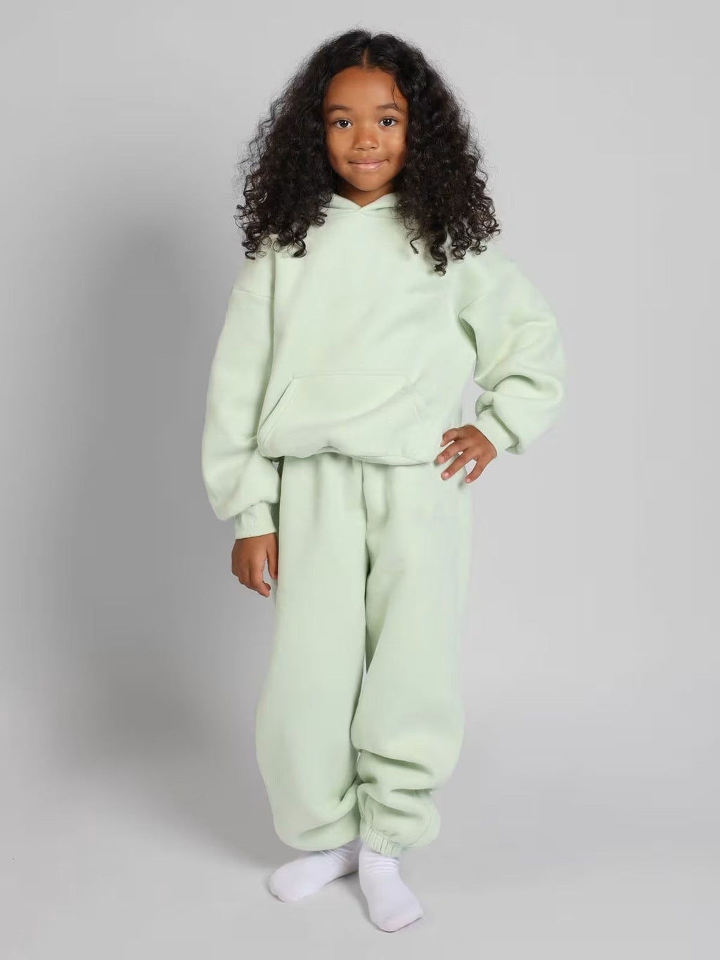 Damen lässiges Kapuzenpullover mit geräumiger Kängurutasche und kuscheligem Material WW