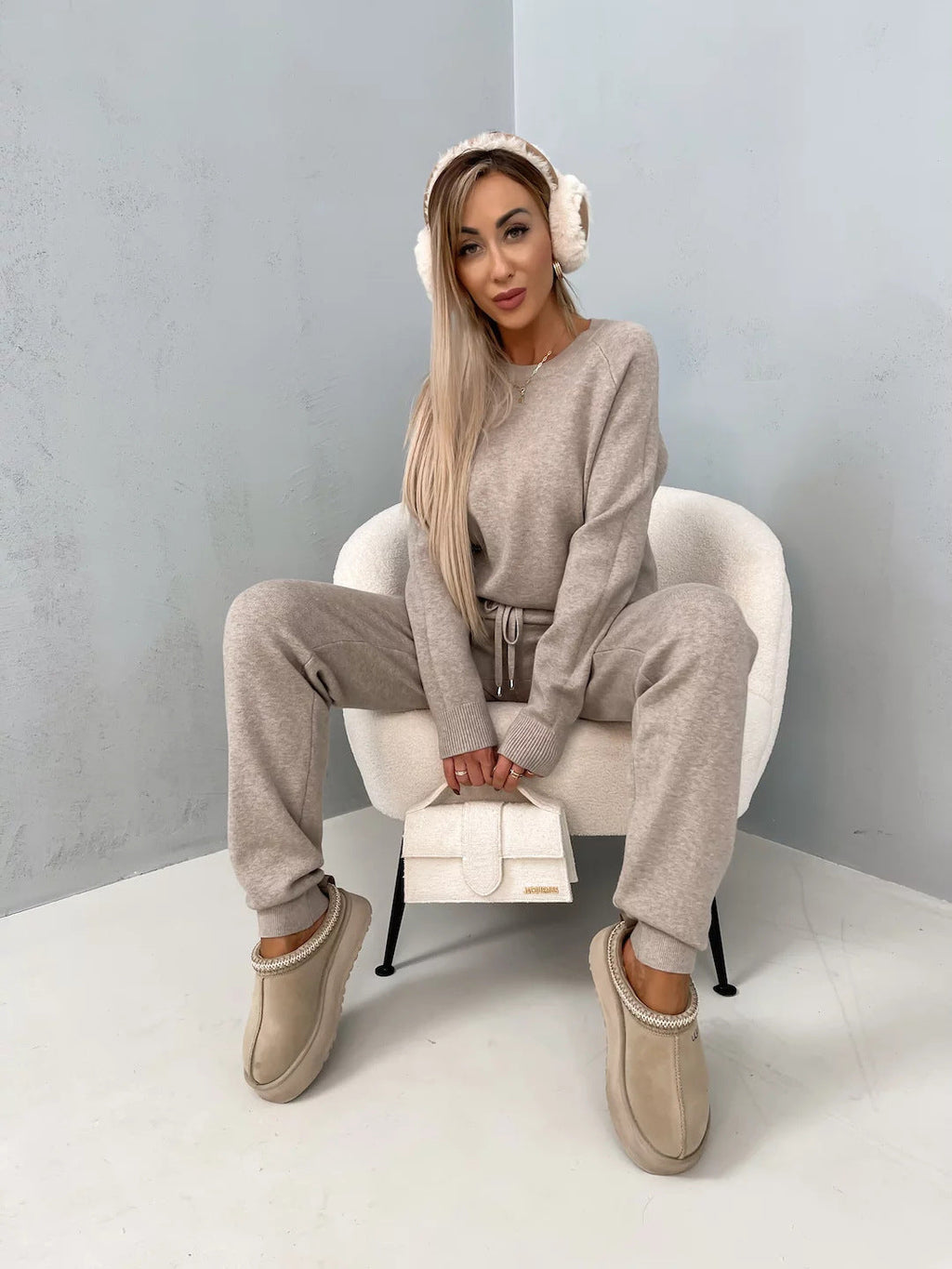 Damen luxuriöses Fleece-Loungewear-Set mit weichem Pullover und Jogginghose WW
