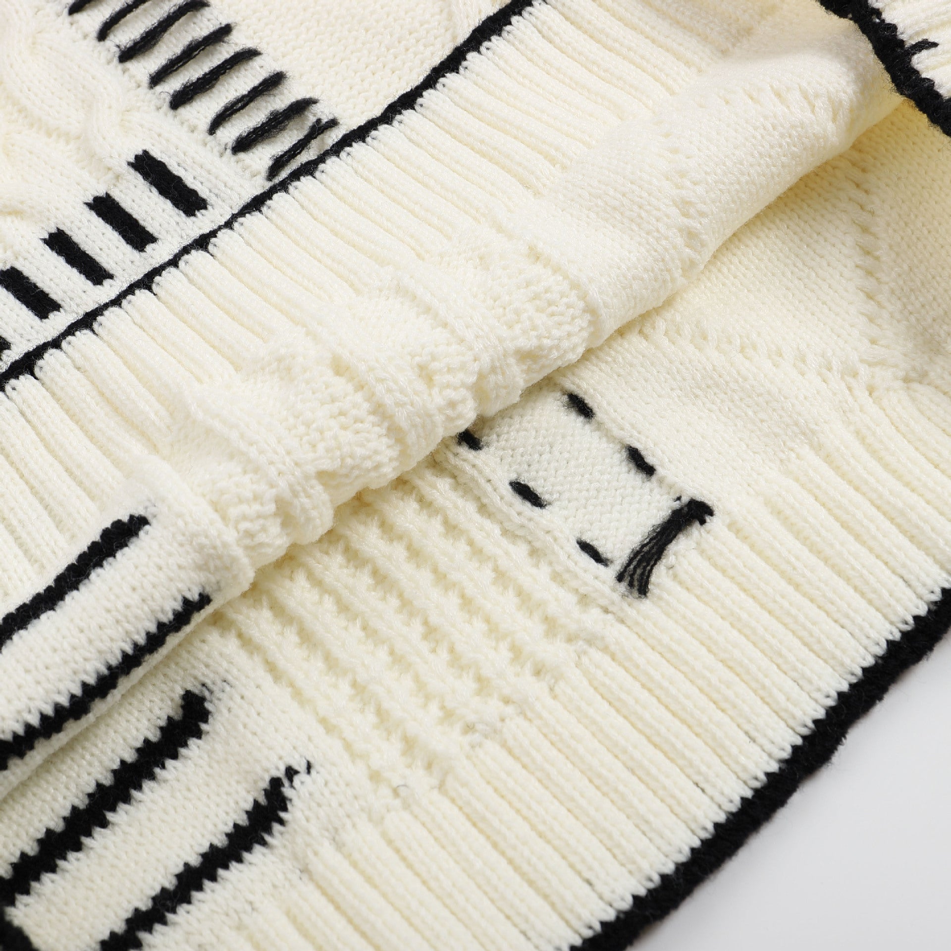 Damen modischer Pullover mit strukturiertem Design und Kontrastnähten WW
