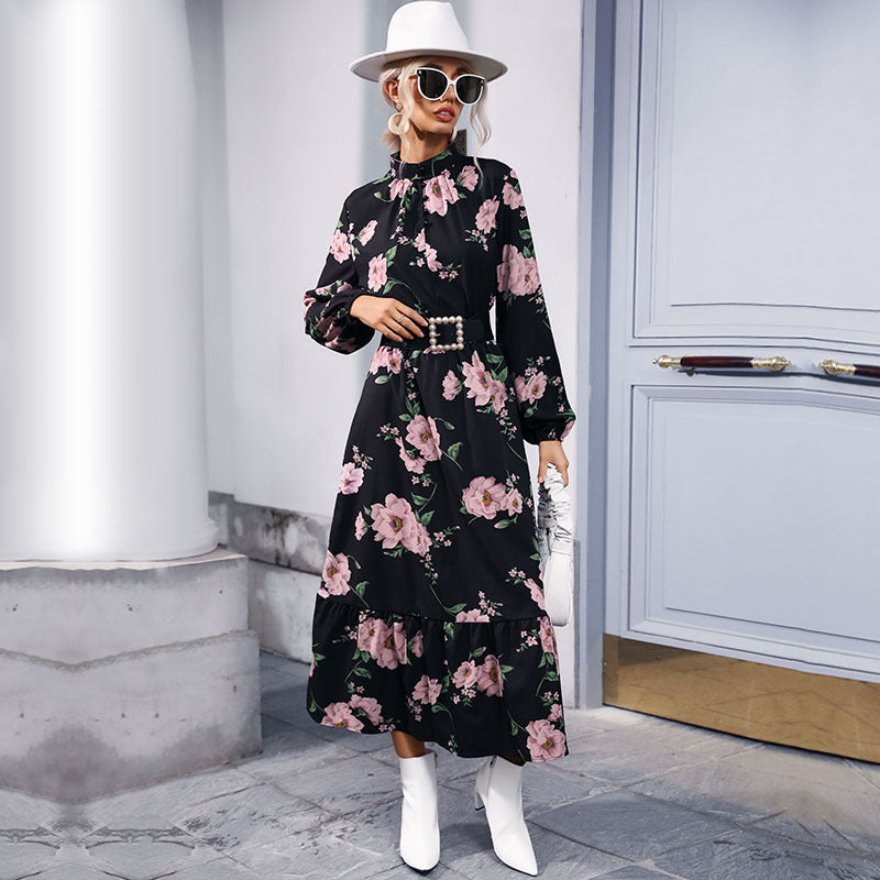 Damen Maxikleid mit floralem Muster und eleganter Rüsche WW