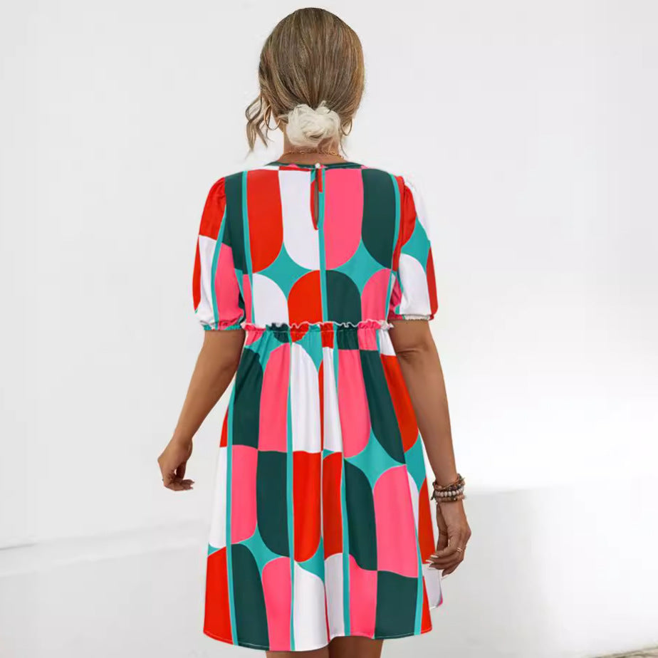 Damen Sommerliches Kleid mit lebhaftem geometrischem Muster WW