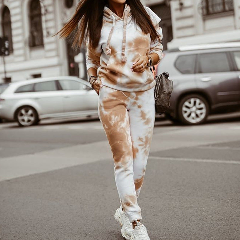 Damen lässiges Kapuzen-Sweatpants-Set im Batikdesign WW