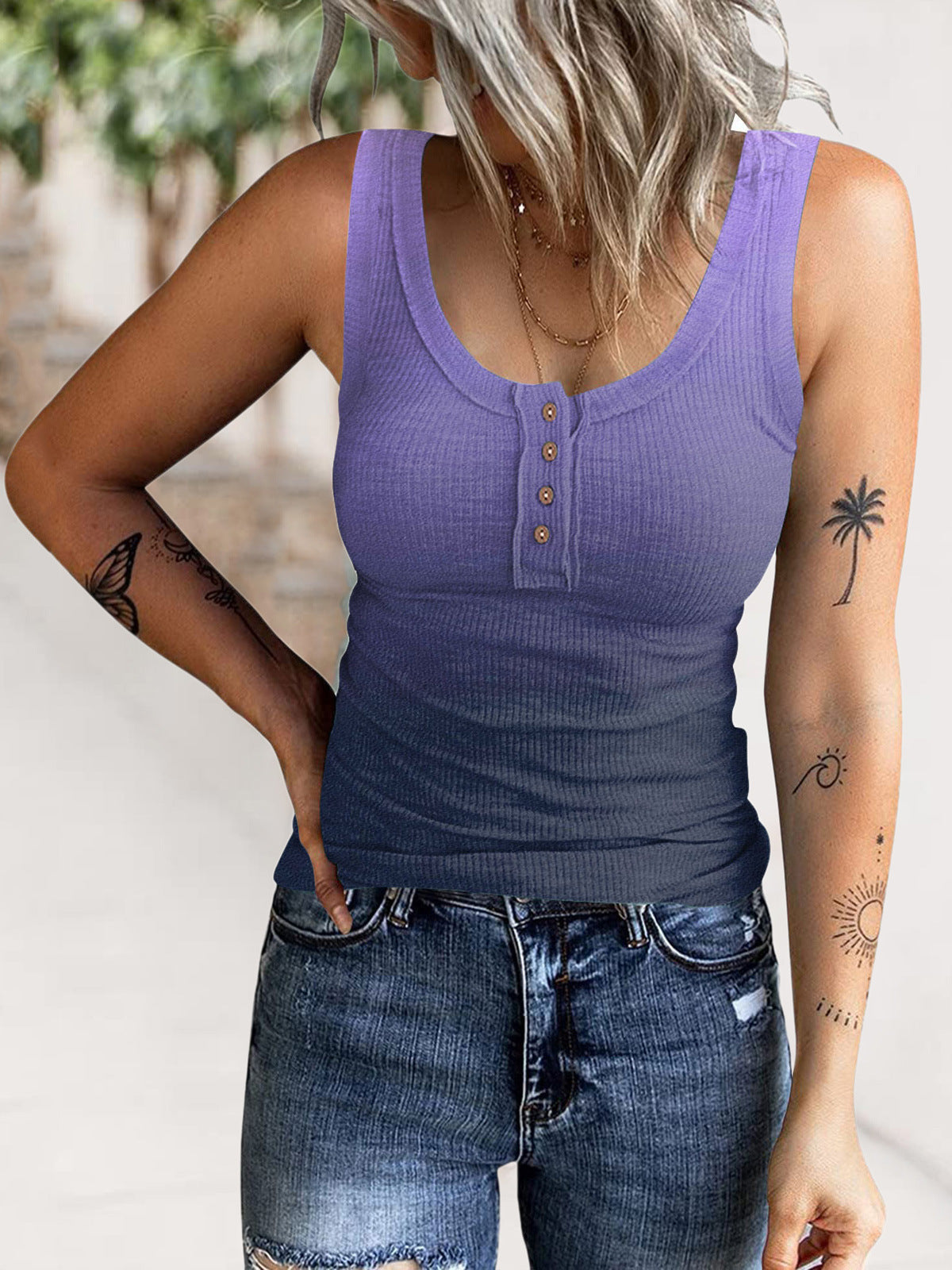 Damen Sportliches Tanktop mit modernem Knopfdetail WW
