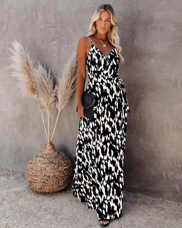 Damen Maxikleid mit elegantem V-Ausschnitt und fließendem Material WW